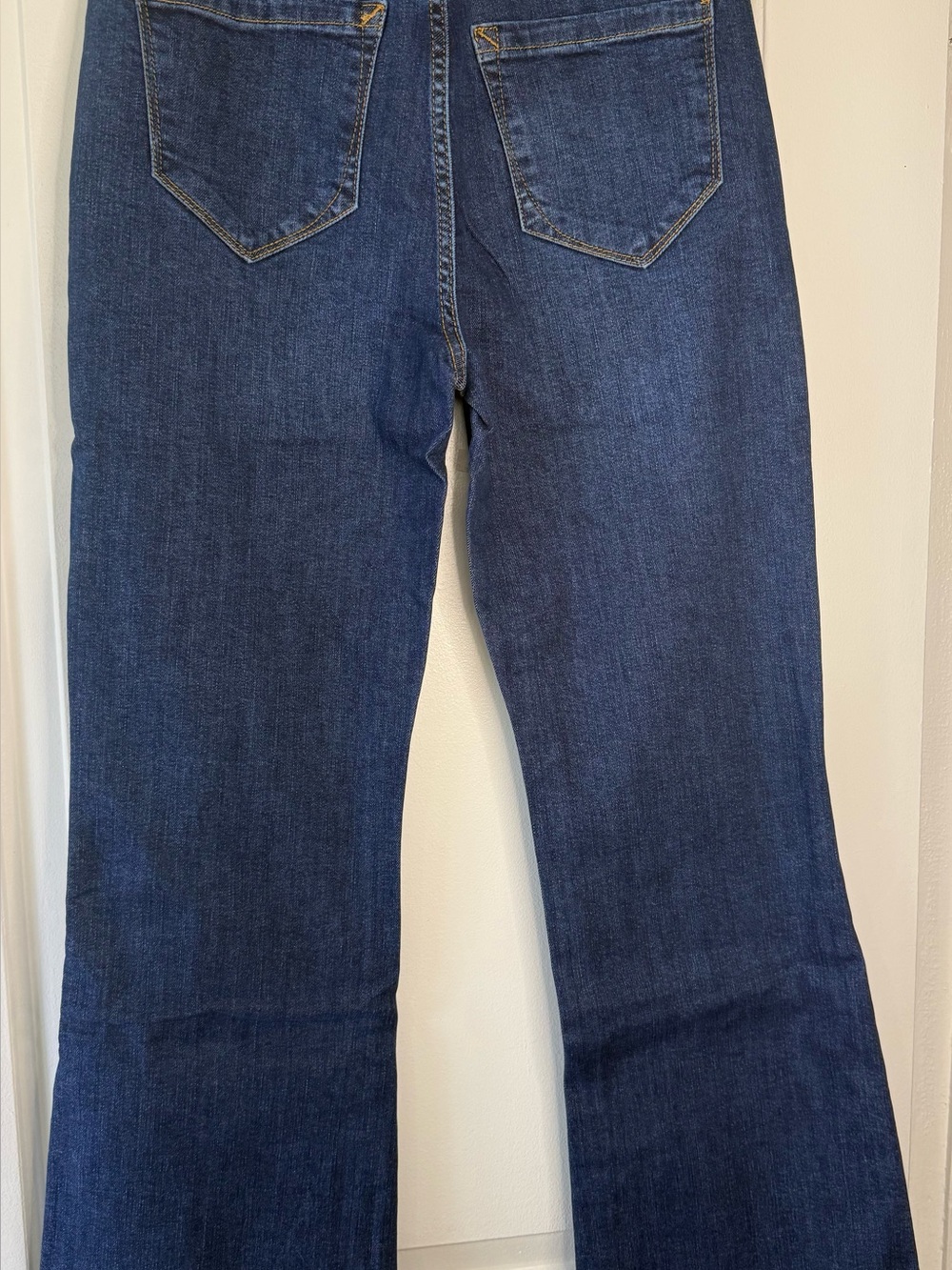 Kensie Dark Blue Flared Women's Jeans